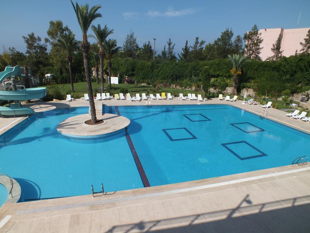 Hotel Suix Lara Antalya Exterior photo